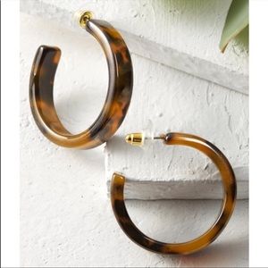 Soft surroundings Siri tortoise resin earring